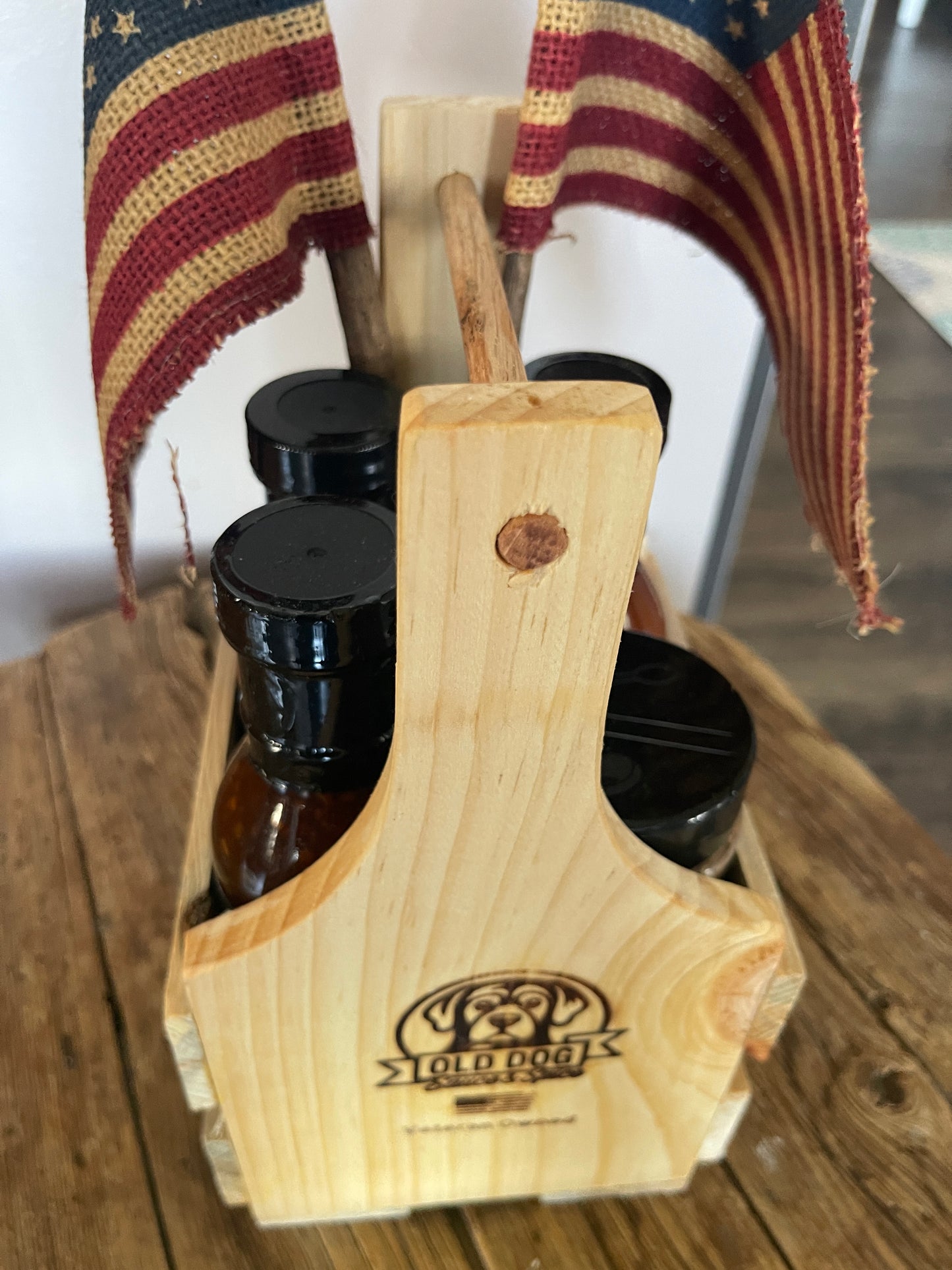 Old Dog Sauce & Spice Handcrafted 4-Sauce Gift Crate