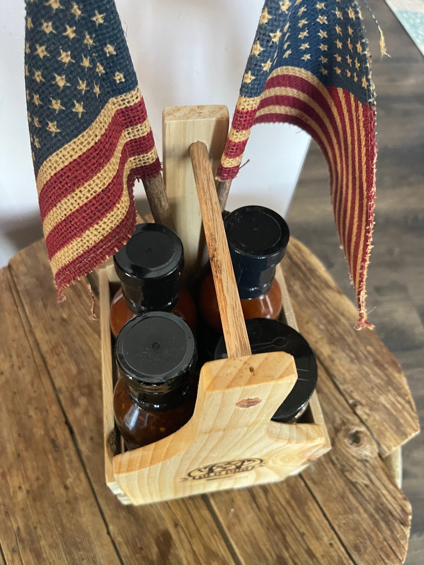Old Dog Sauce & Spice Handcrafted 4-Sauce Gift Crate